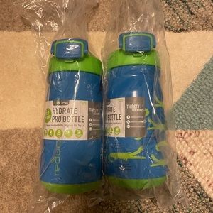 NWT 2pk Reduce hydrate pro bottles